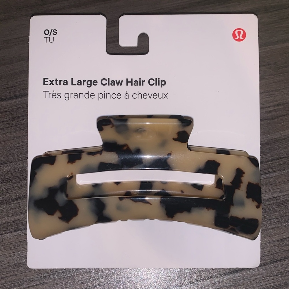 Lululemon NWT Extra Large Claw Hair Clip✨Sold Out at Lululemon✨
